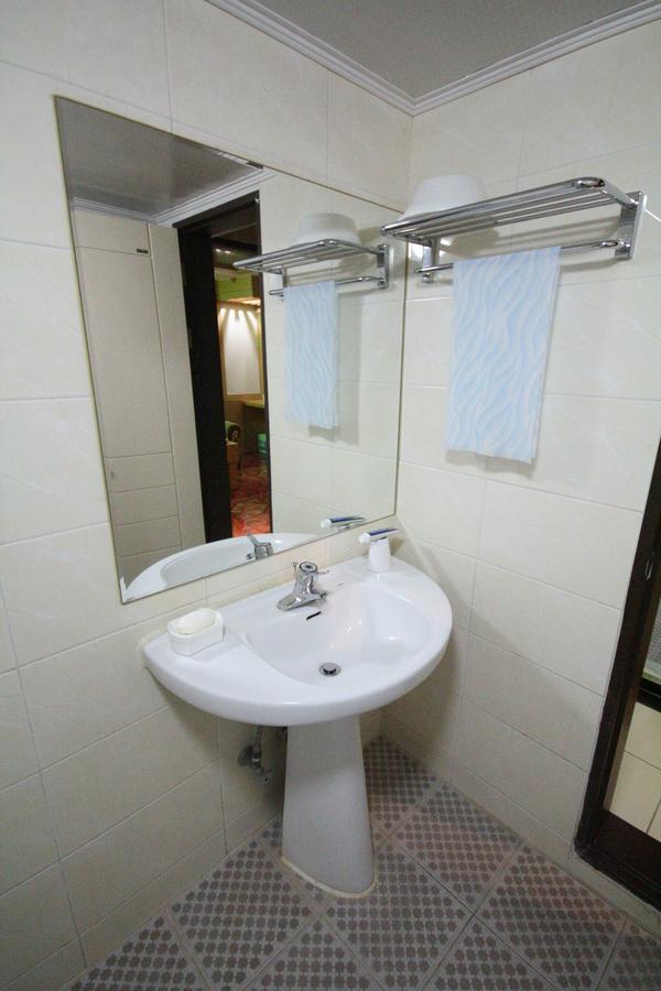 Alibaba Motel ปูซาน ภายนอก รูปภาพ