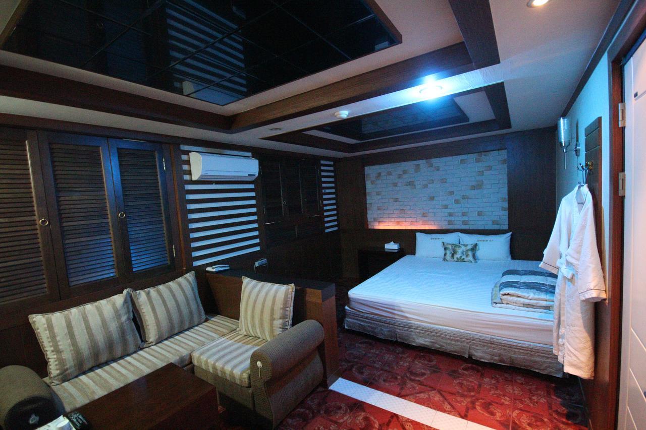 Alibaba Motel ปูซาน ภายนอก รูปภาพ